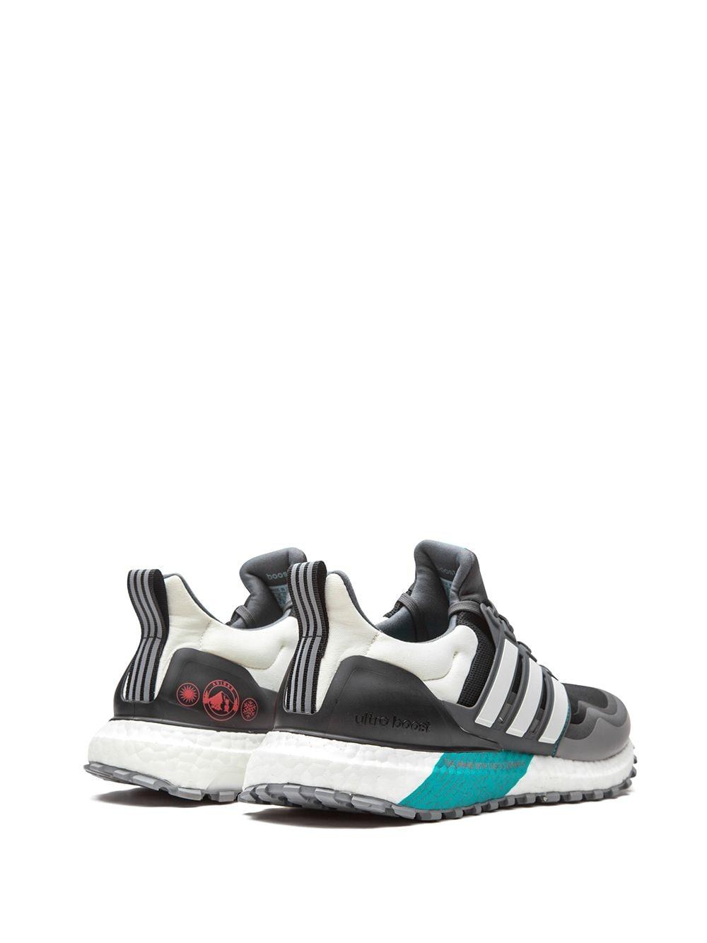 Adidas-UltraBoost-Black-EG8099-2.jpg