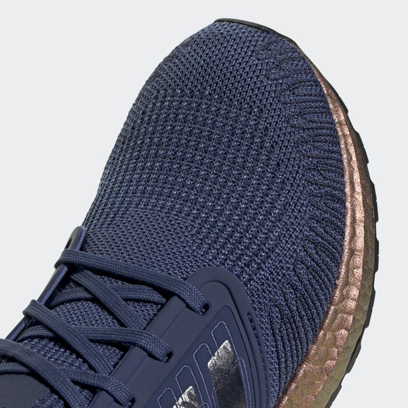 Ultraboost_20_Shoes_Blue_FV4394_41_detail.jpg