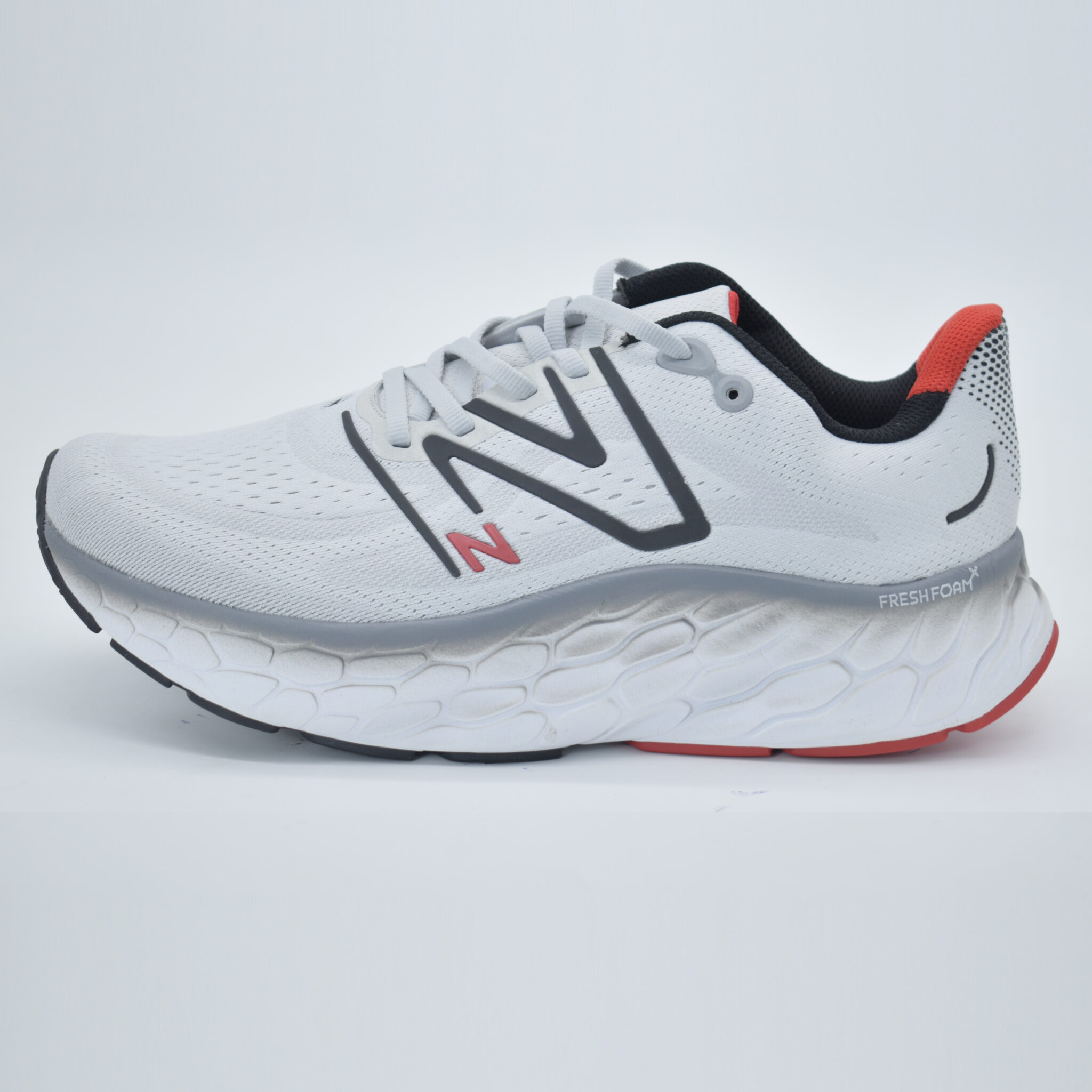 new-balance-light-grey-2.jpg